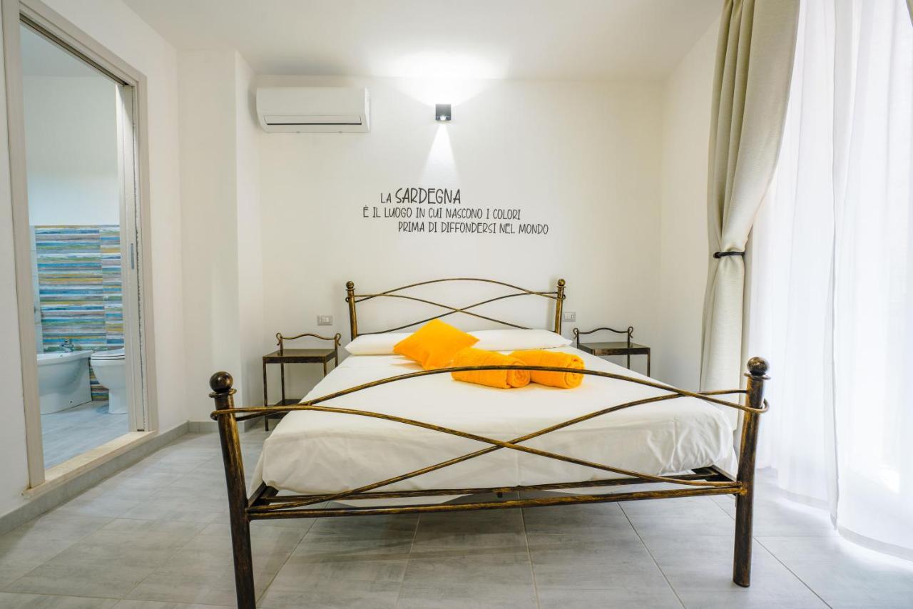 Casa Mirto Hotel Боза Екстериор снимка