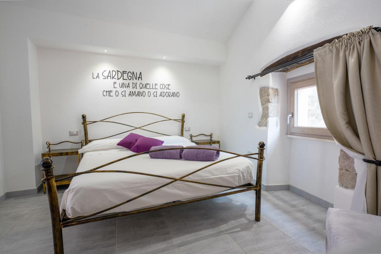 Casa Mirto Hotel Боза Екстериор снимка