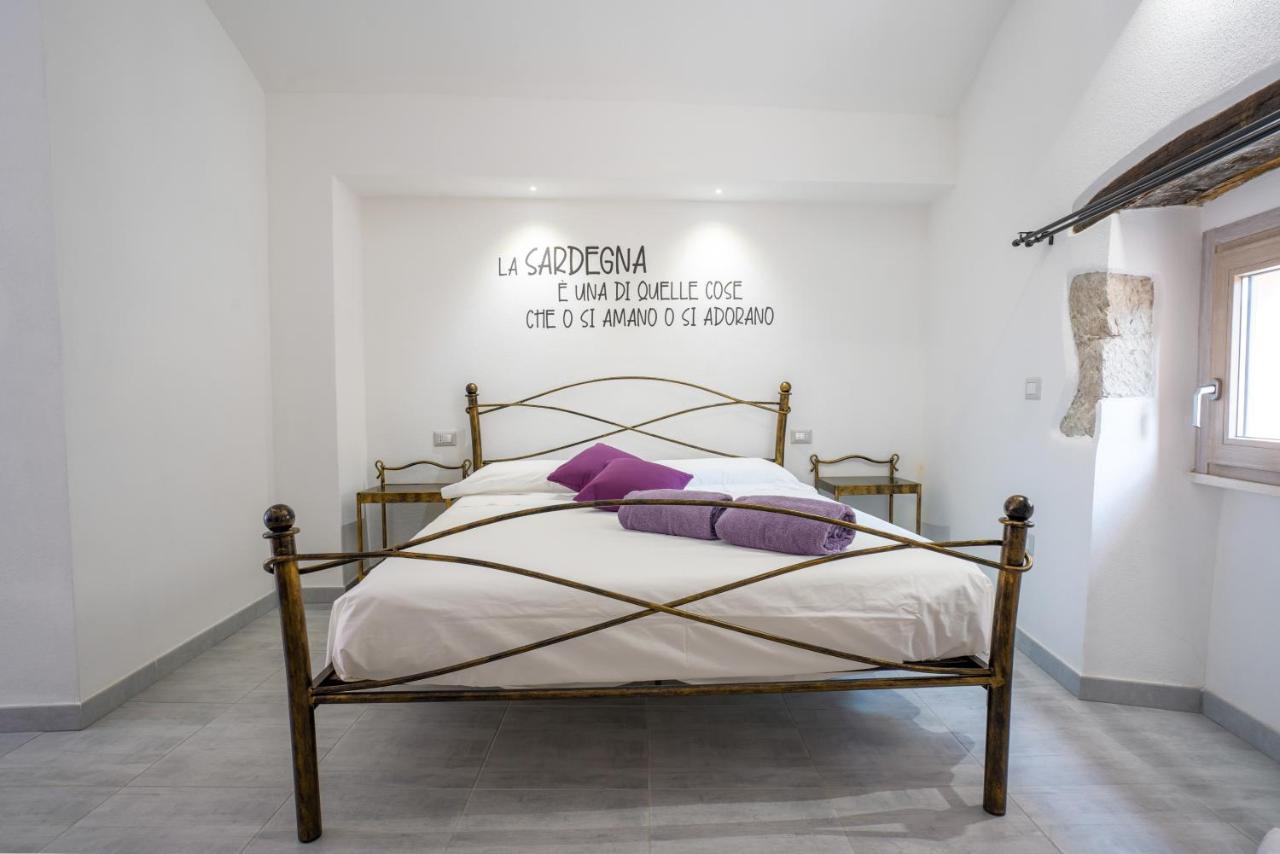 Casa Mirto Hotel Боза Екстериор снимка