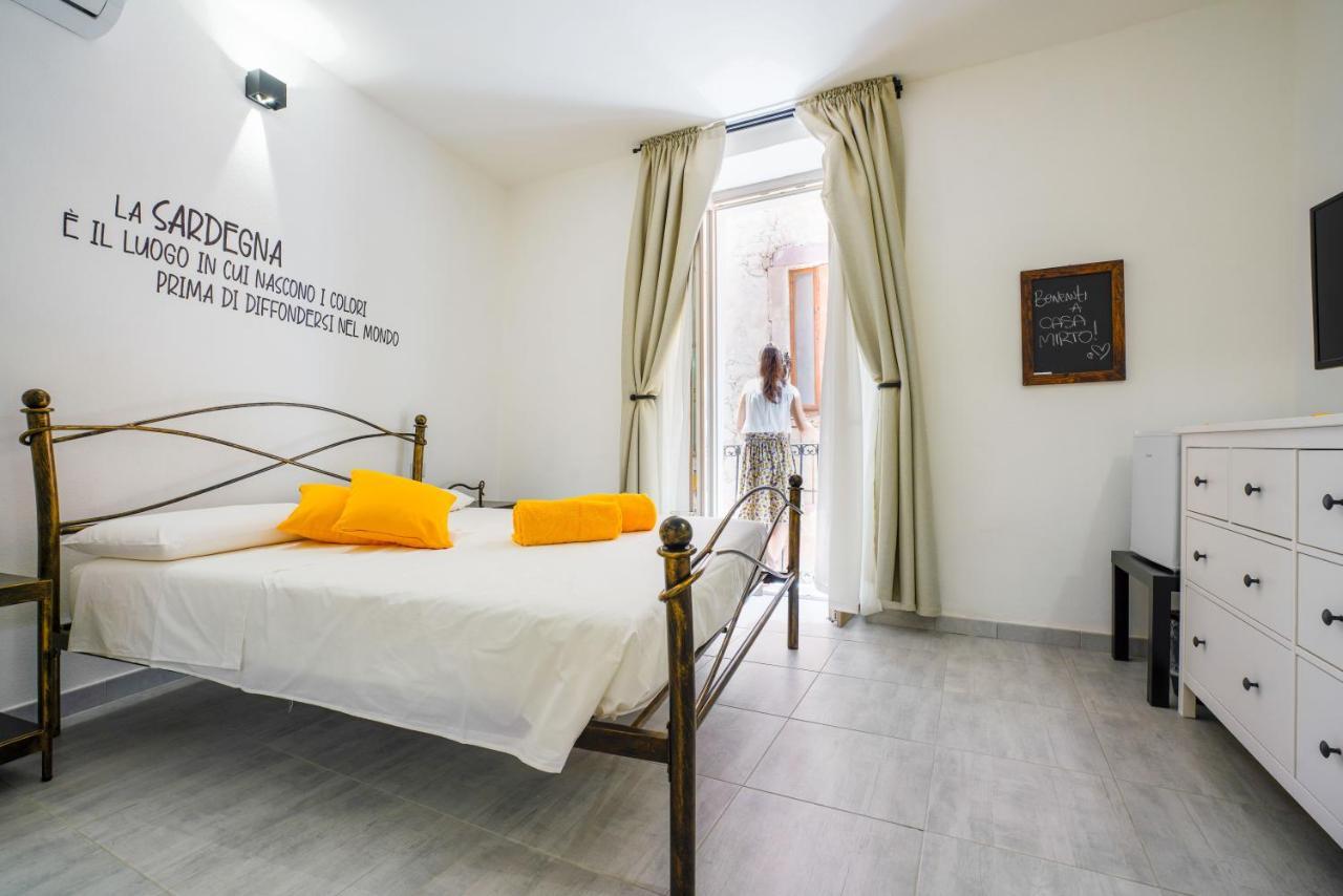 Casa Mirto Hotel Боза Екстериор снимка