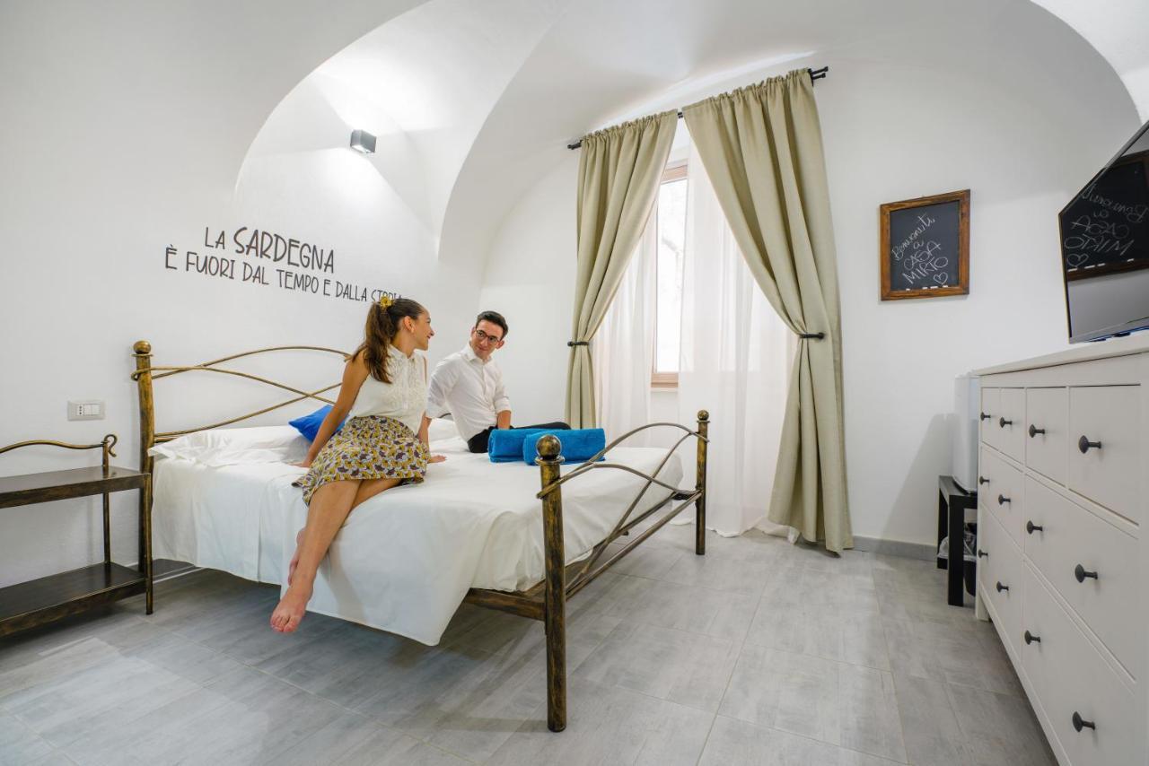 Casa Mirto Hotel Боза Екстериор снимка