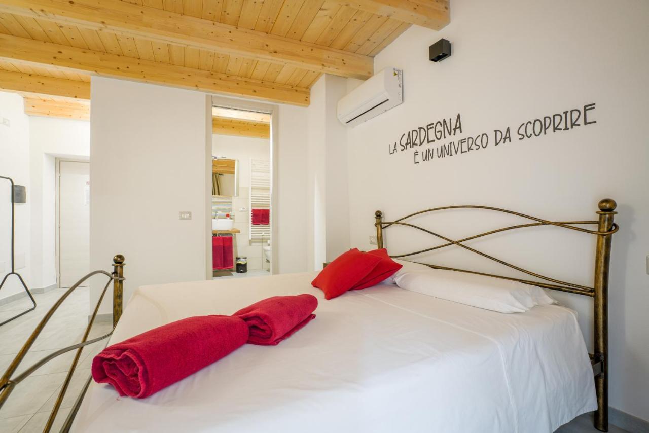 Casa Mirto Hotel Боза Екстериор снимка