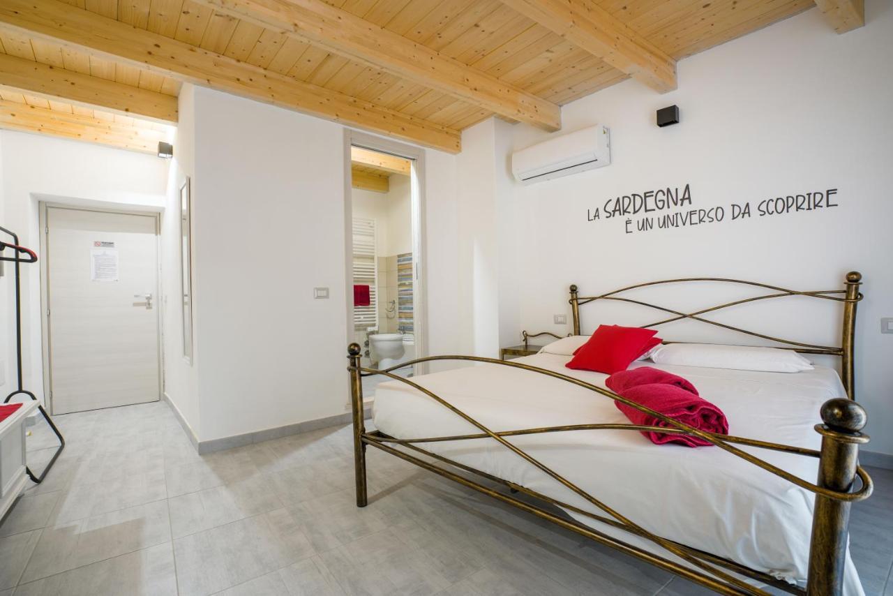Casa Mirto Hotel Боза Екстериор снимка