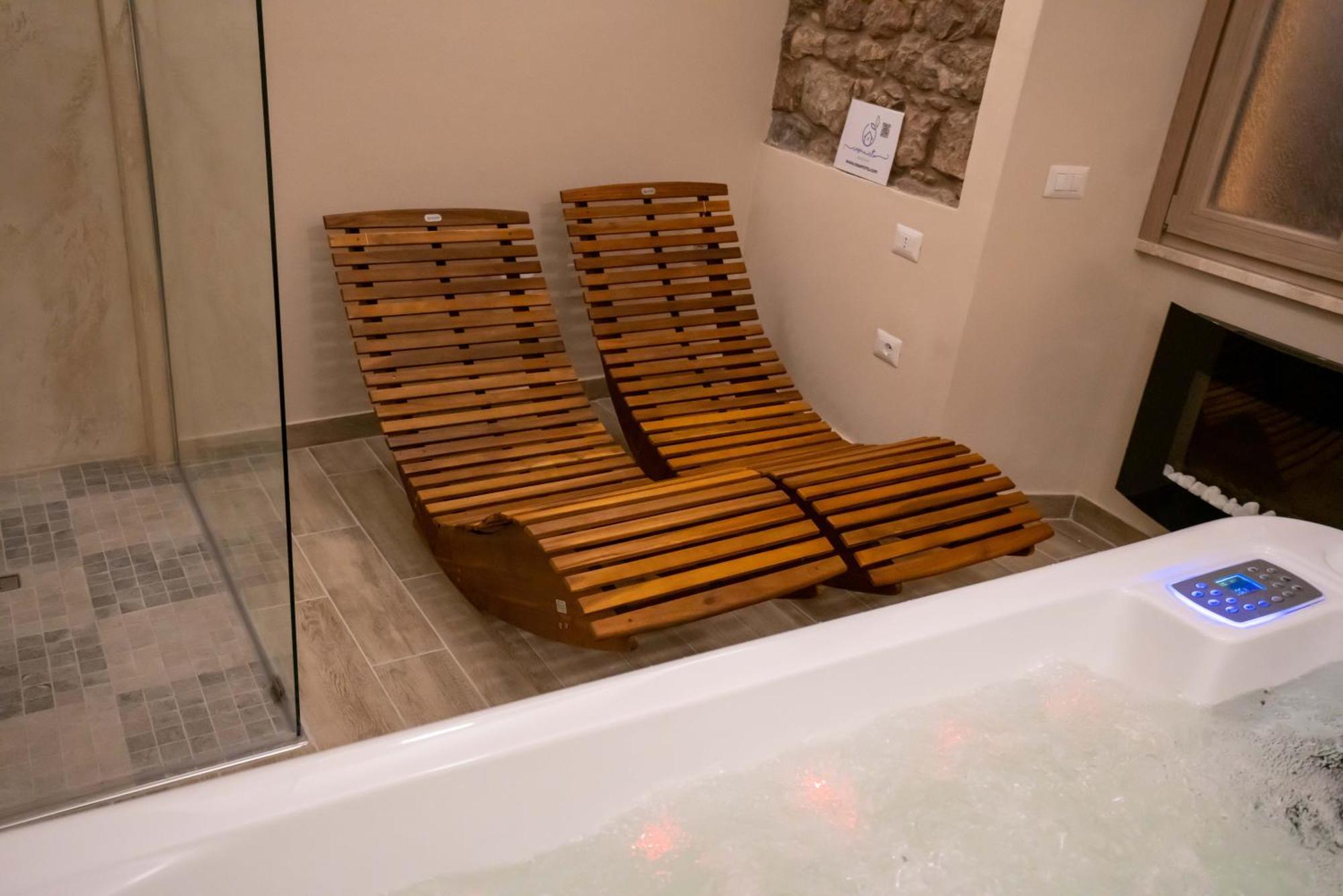 Casa Mirto Hotel Боза Екстериор снимка
